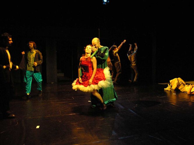 Ozland | A KIN | Φωτογραφία: Μαρία Γυφτοδήμου