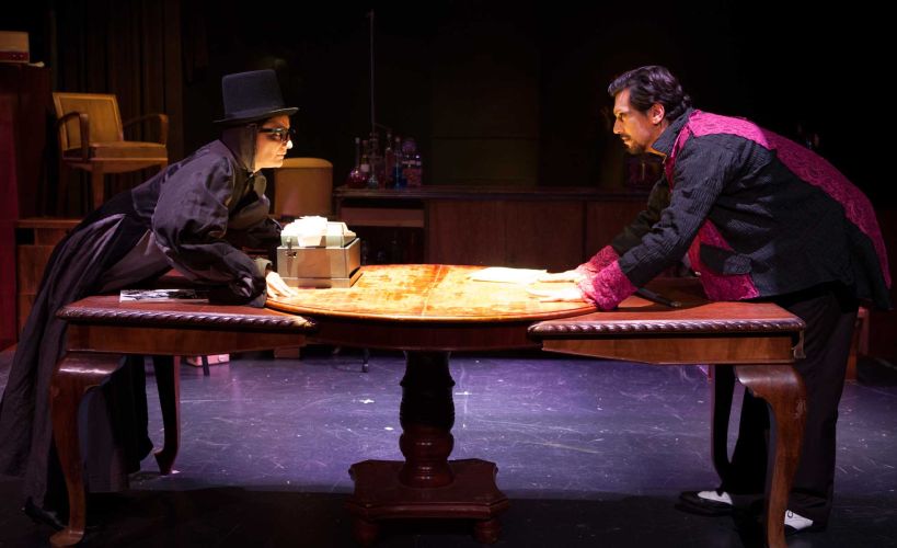 Το Μαγαζάκι των Αυτοκτονιών | Α ΚΙΝ | Φωτογραφία: Αλεξάνδρα Μωραΐτη